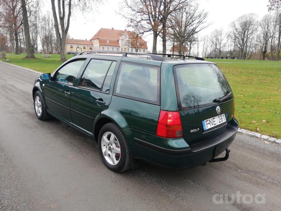 Volkswagen Golf 4 generation wagon