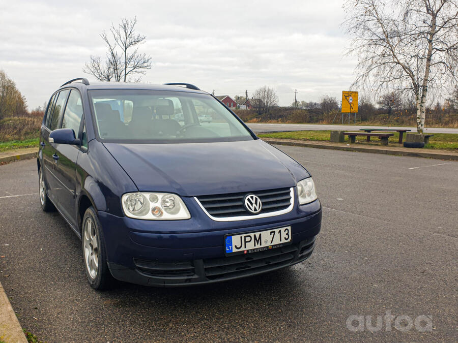 Volkswagen Touran 1 generation Minivan