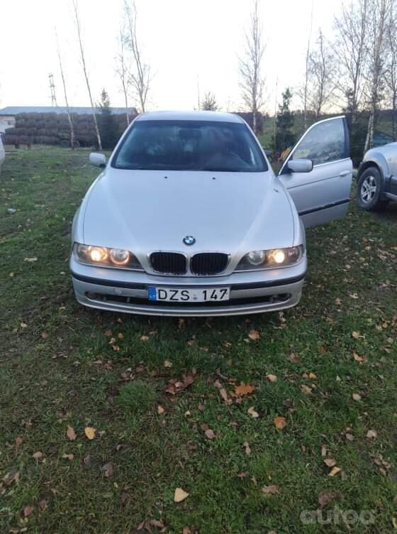 BMW 5 Series E39 Sedan 4-doors