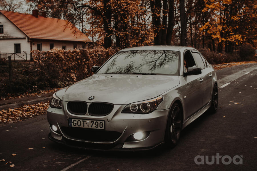 BMW 5 Series E60/E61 Sedan