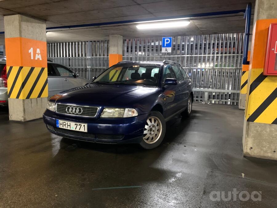 Audi A4 B5 Avant wagon 5-doors