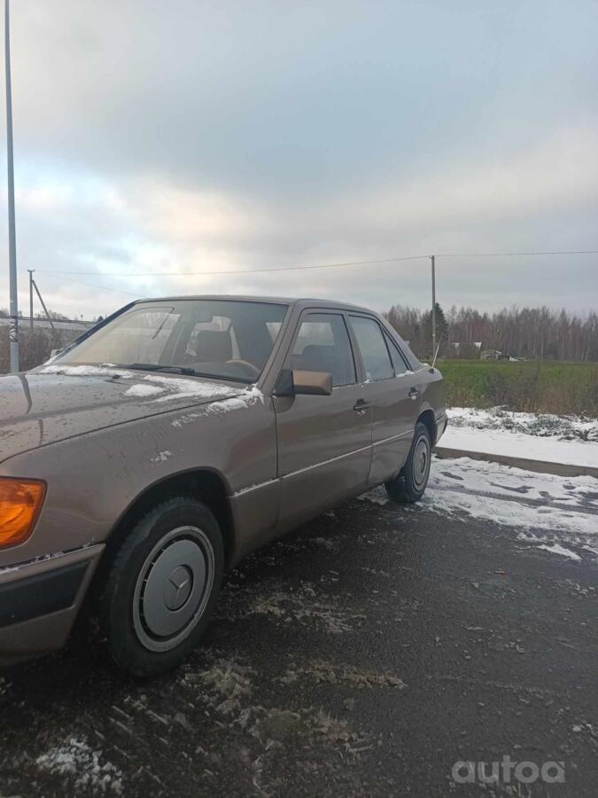 Mercedes-Benz E-Class W124 [restyling] Sedan 4-doors