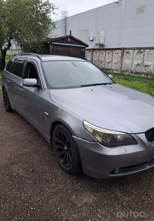 BMW 5 Series E60/E61 Touring wagon