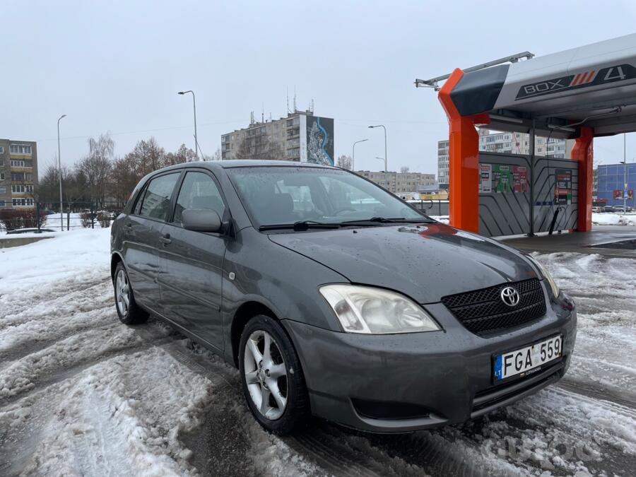 Toyota Corolla E120 Hatchback 5-doors