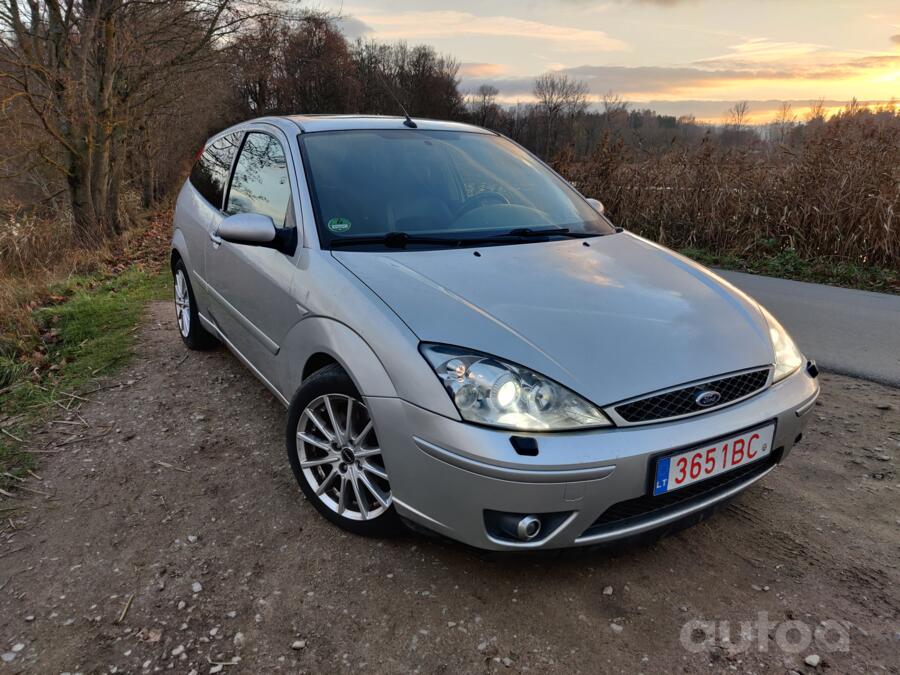 Ford Focus ST 1 generation