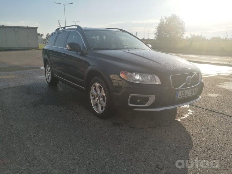 Volvo XC70 3 generation wagon