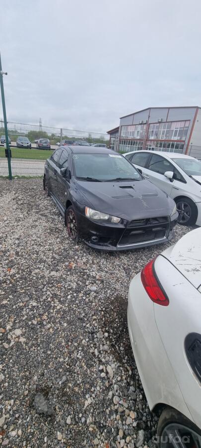 Mitsubishi Lancer Evolution X Sedan 4-doors