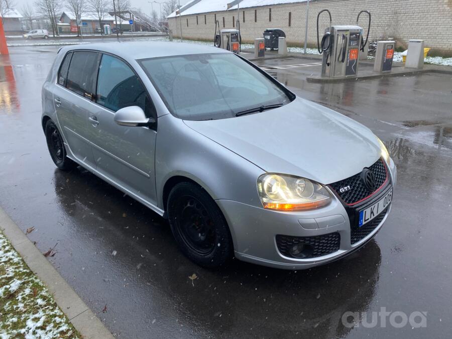 Volkswagen Golf GTI 5 generation