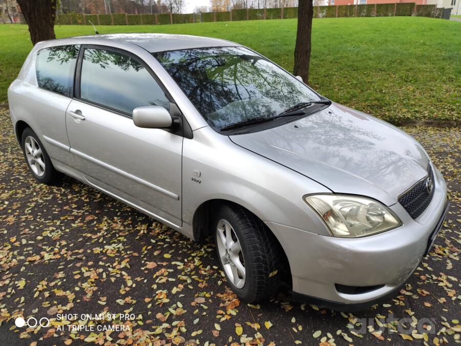 Toyota Corolla E120 Hatchback 3-doors
