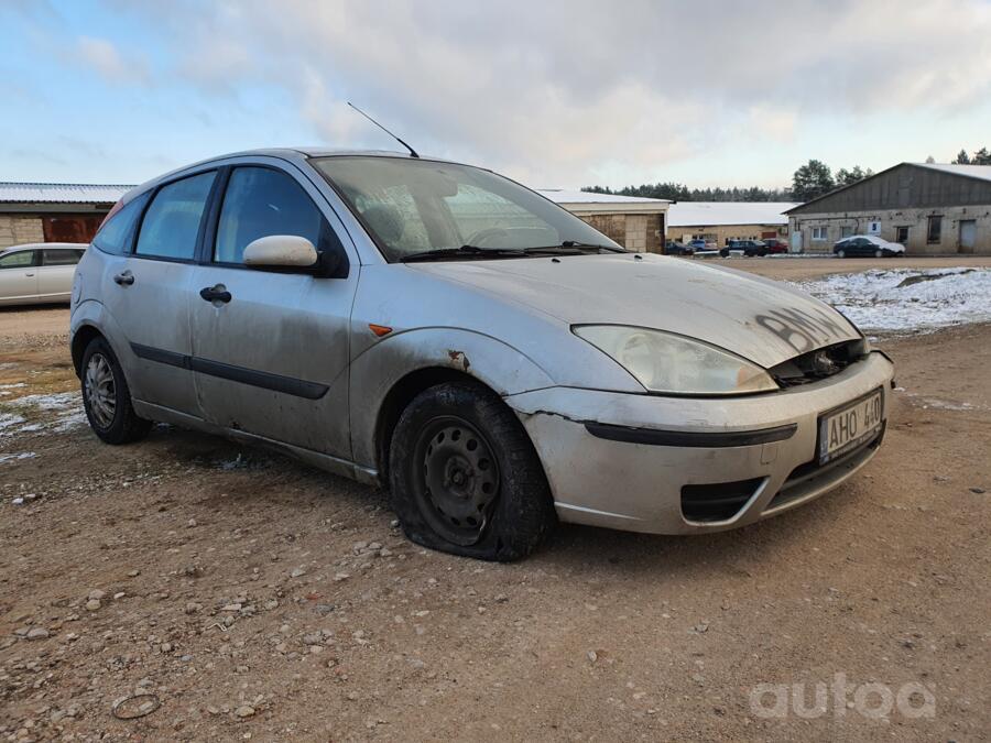 Ford Focus 1 generation Hatchback 5-doors