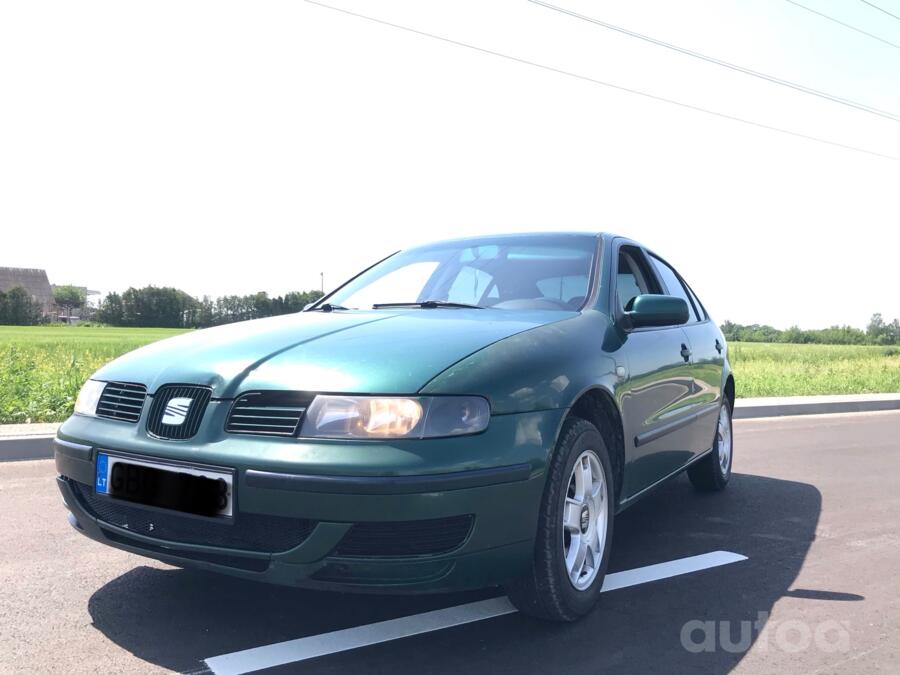 SEAT Leon 1 generation Hatchback