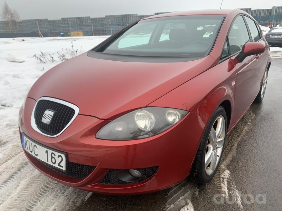 SEAT Leon 2 generation Hatchback 5-doors