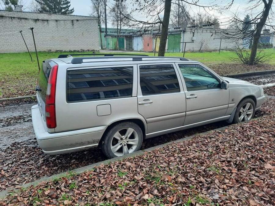 Volvo V70 1 generation R wagon 5-doors