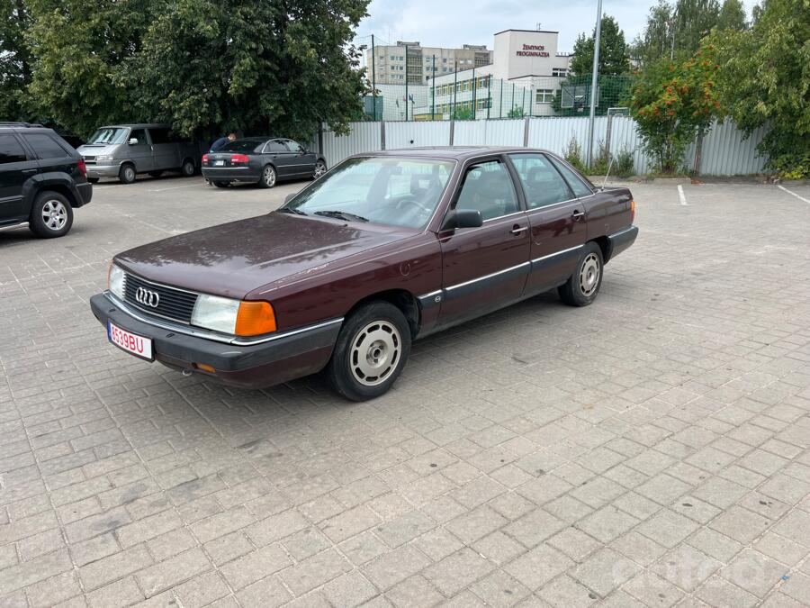 Audi 5000