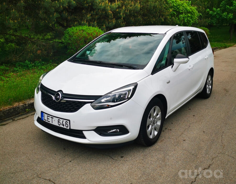 Opel Zafira C [restyling] Minivan