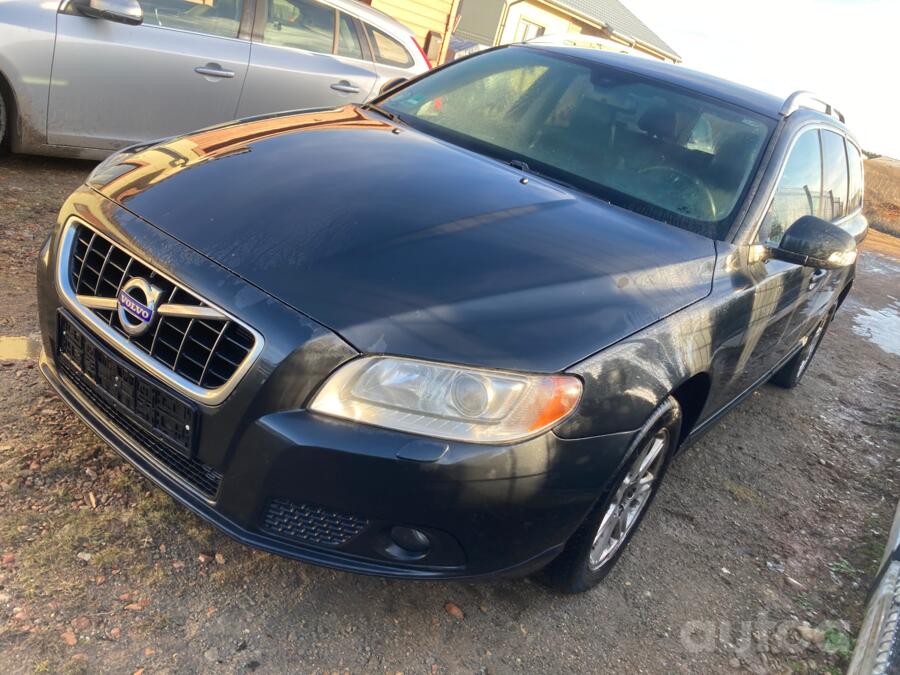 Volvo V70 3 generation wagon
