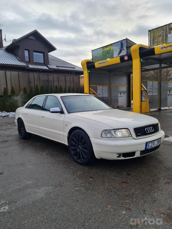 Audi A8 D2/4D [restyling] Sedan 4-doors