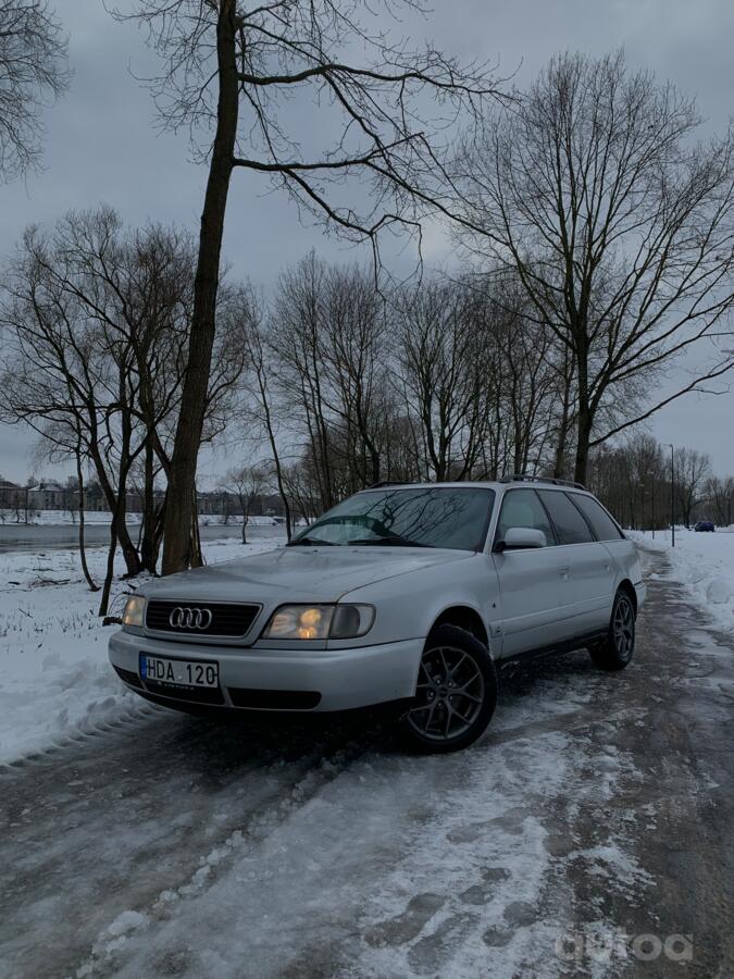 Audi A6 A4/C4 wagon