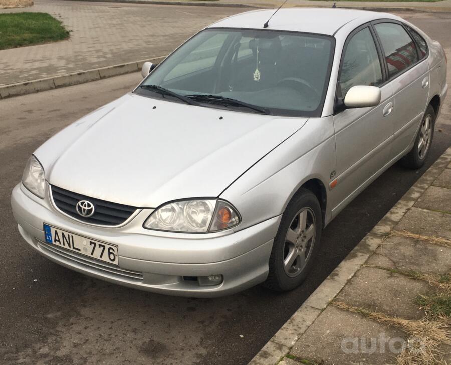 Toyota Avensis 1 generation [restyling] Hatchback