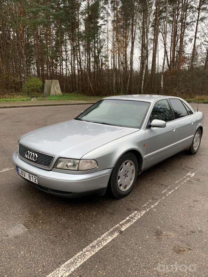 Audi A8 D2/4D Sedan 4-doors