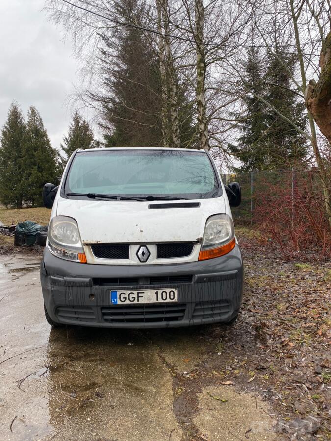 Renault Trafic 2 generation Minivan