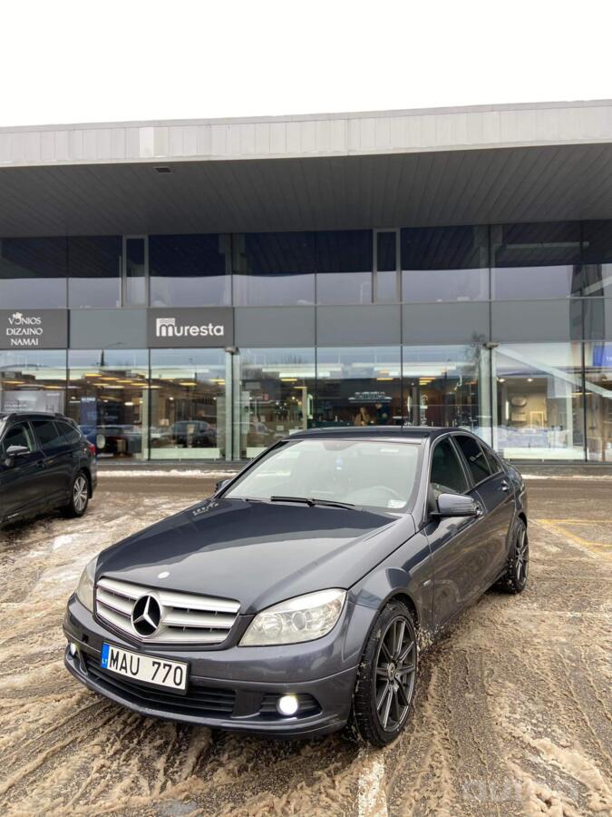 Mercedes-Benz C-Class W204/S204 Sedan 4-doors