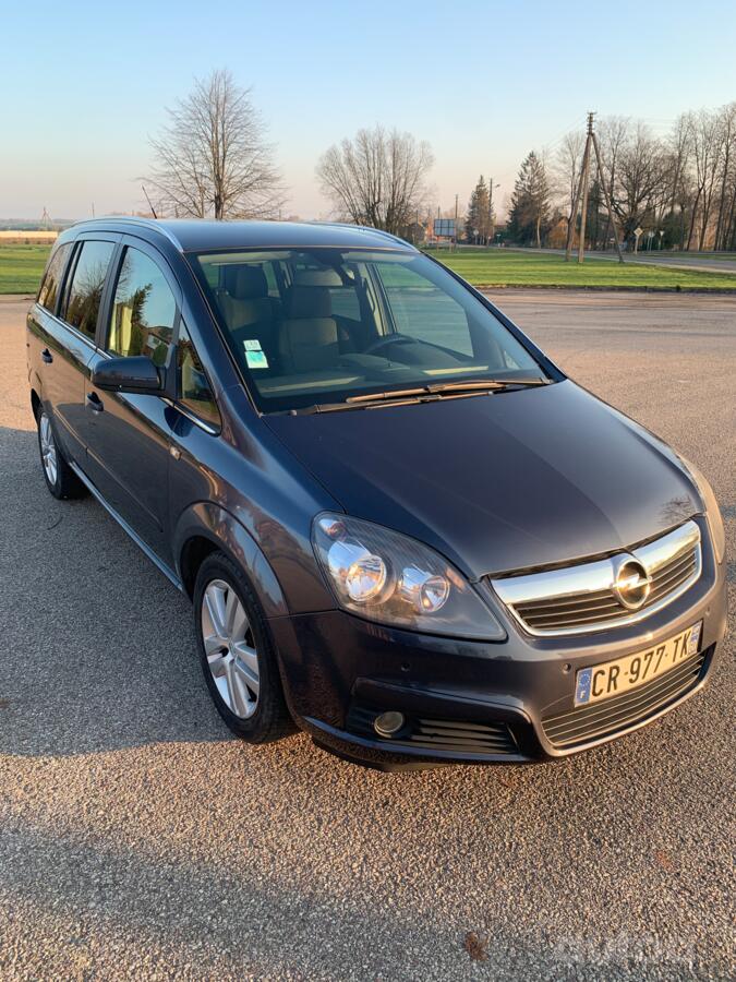 Opel Zafira B Minivan 5-doors