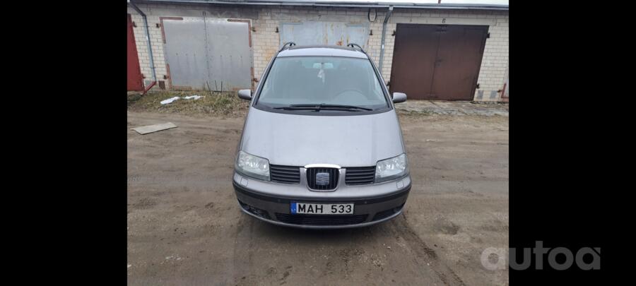 SEAT Alhambra 1 generation [restyling] Minivan