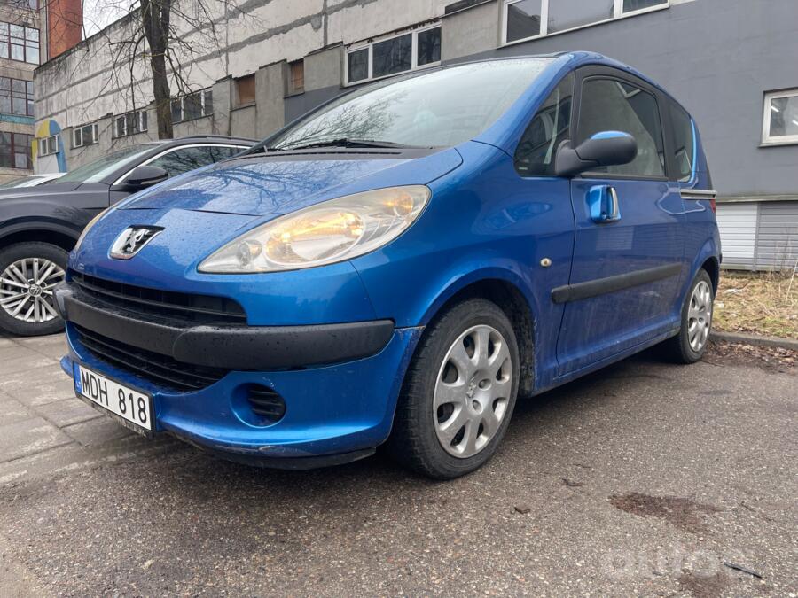 Peugeot 1007 1 generation Minivan