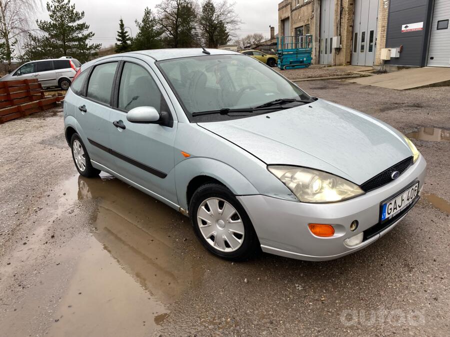 Ford Focus 1 generation Hatchback 5-doors