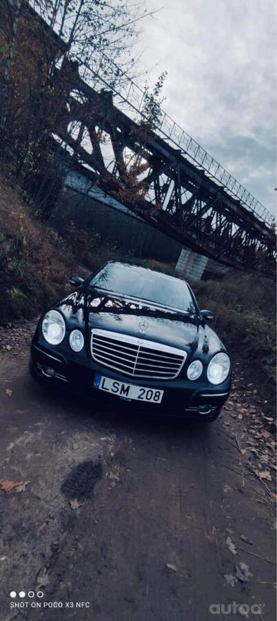 Mercedes-Benz E-Class W211 Sedan