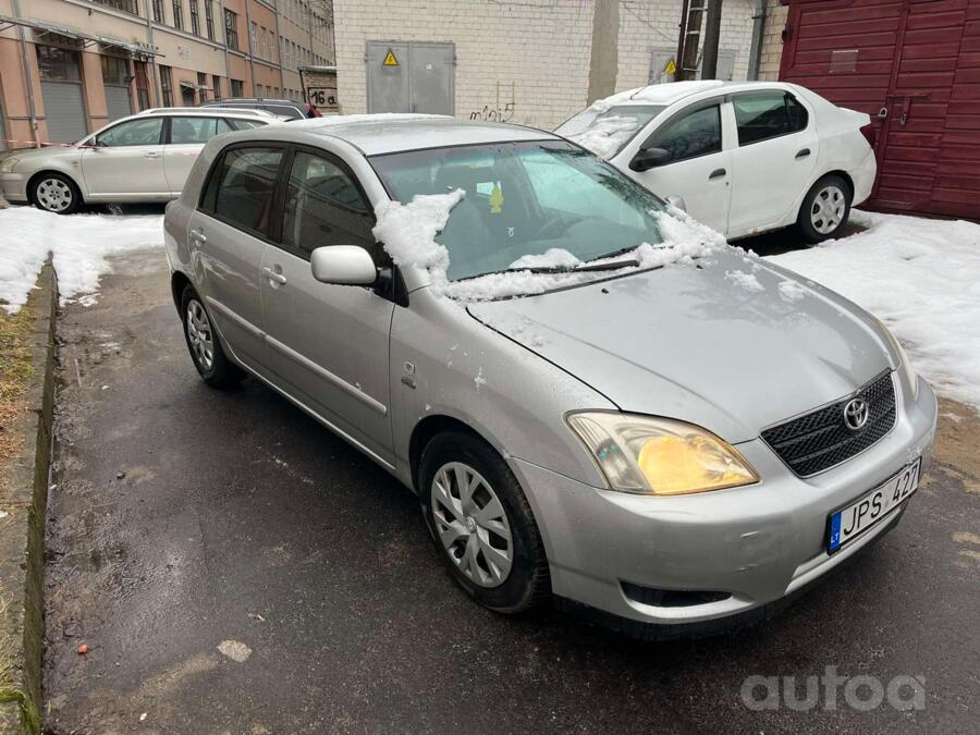Toyota Corolla E120 Hatchback 5-doors