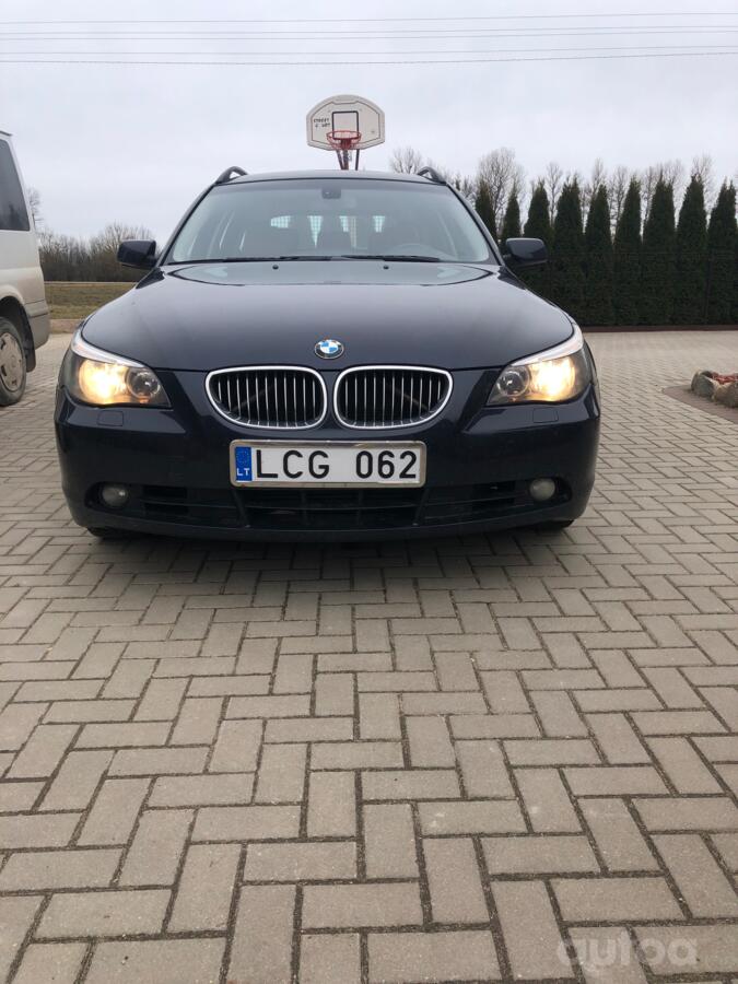 BMW 5 Series E60/E61 Touring wagon