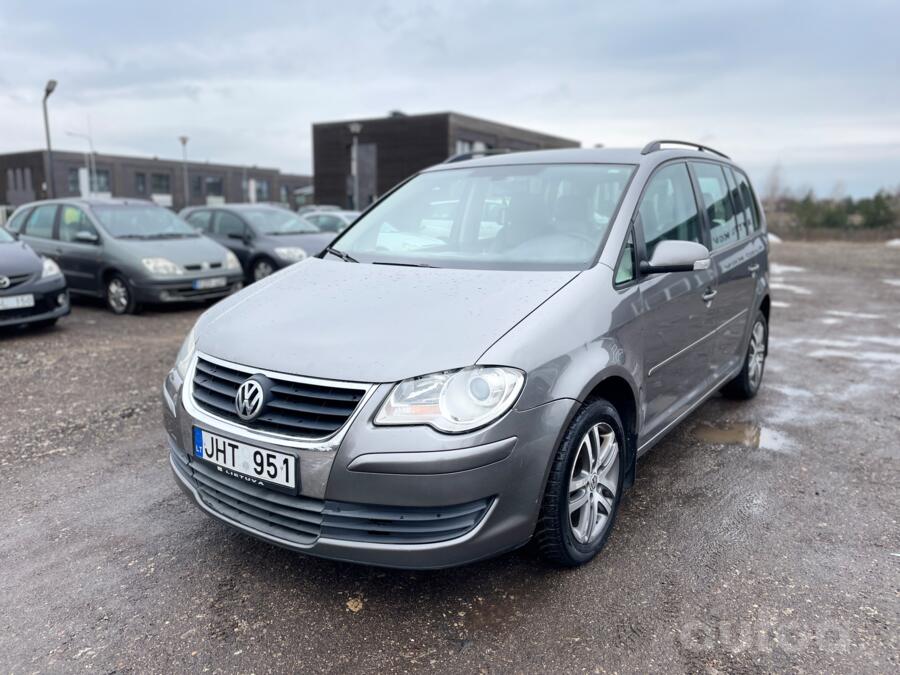 Volkswagen Touran 1 generation [restyling] Minivan 5-doors