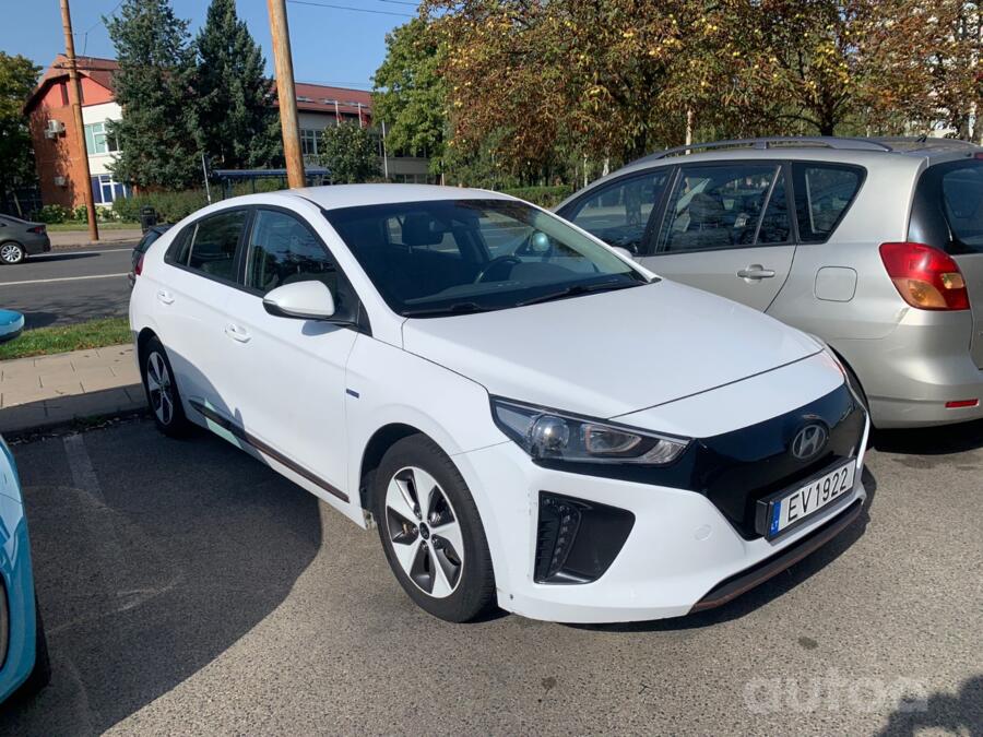Hyundai Ioniq AE Liftback