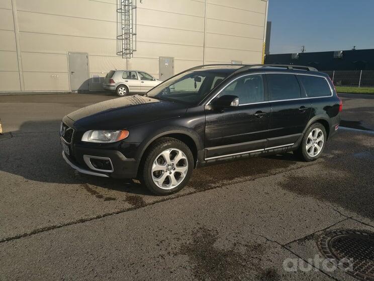 Volvo XC70 3 generation wagon