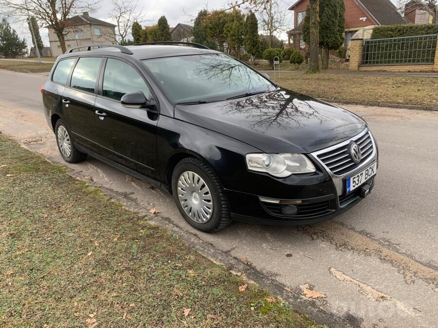 Volkswagen Passat B6 wagon 5-doors