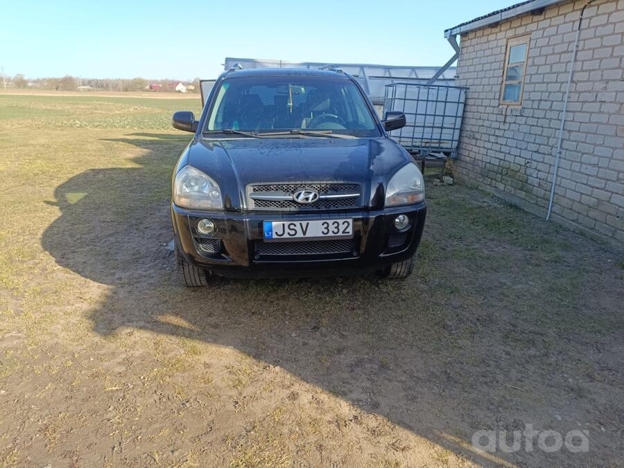 Hyundai Tucson 1 generation Crossover