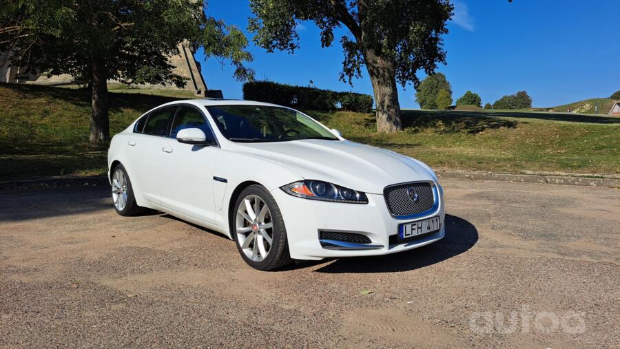 Jaguar XF X250 [restyling] Sedan 4-doors