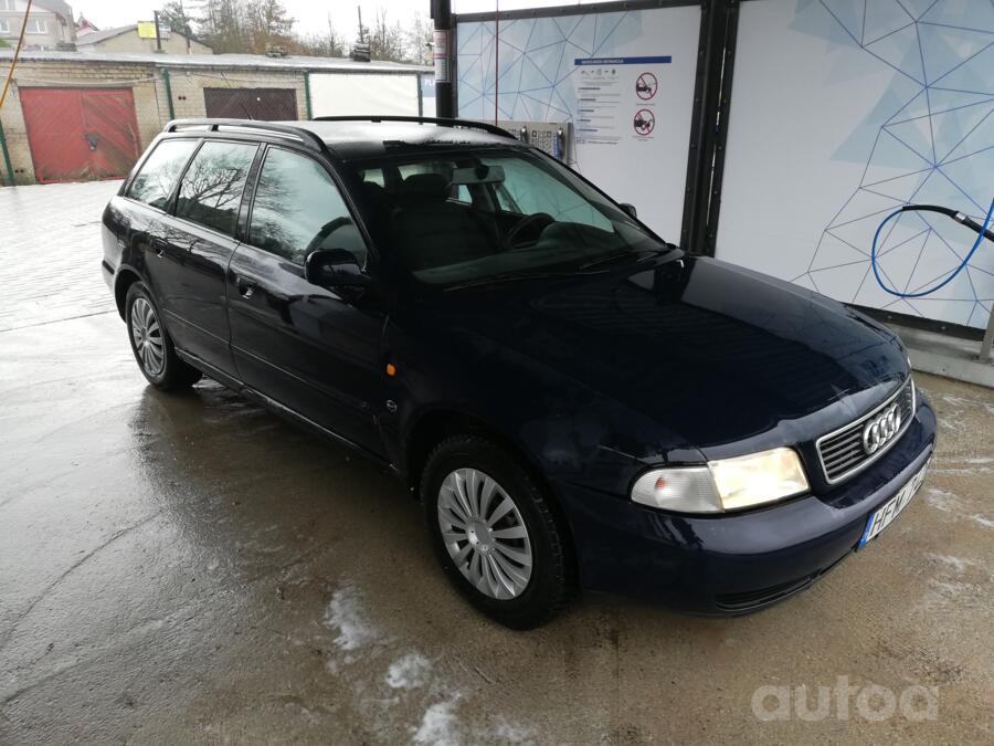 Audi A4 B5 Avant wagon 5-doors