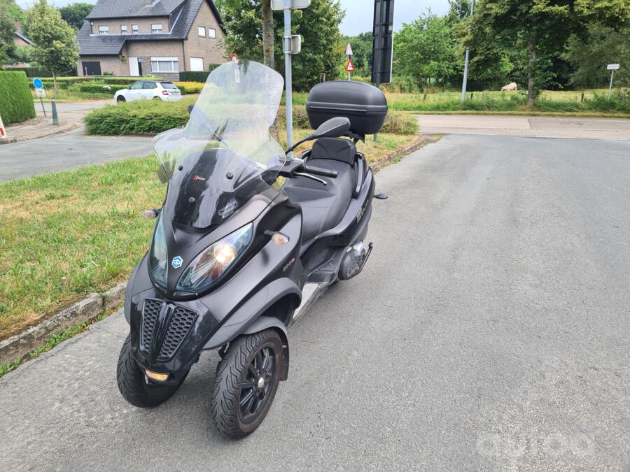 Piaggio MP3