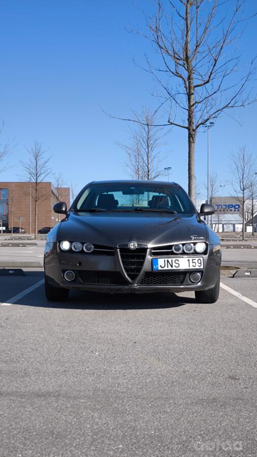 Alfa Romeo 159 1 generation Sedan