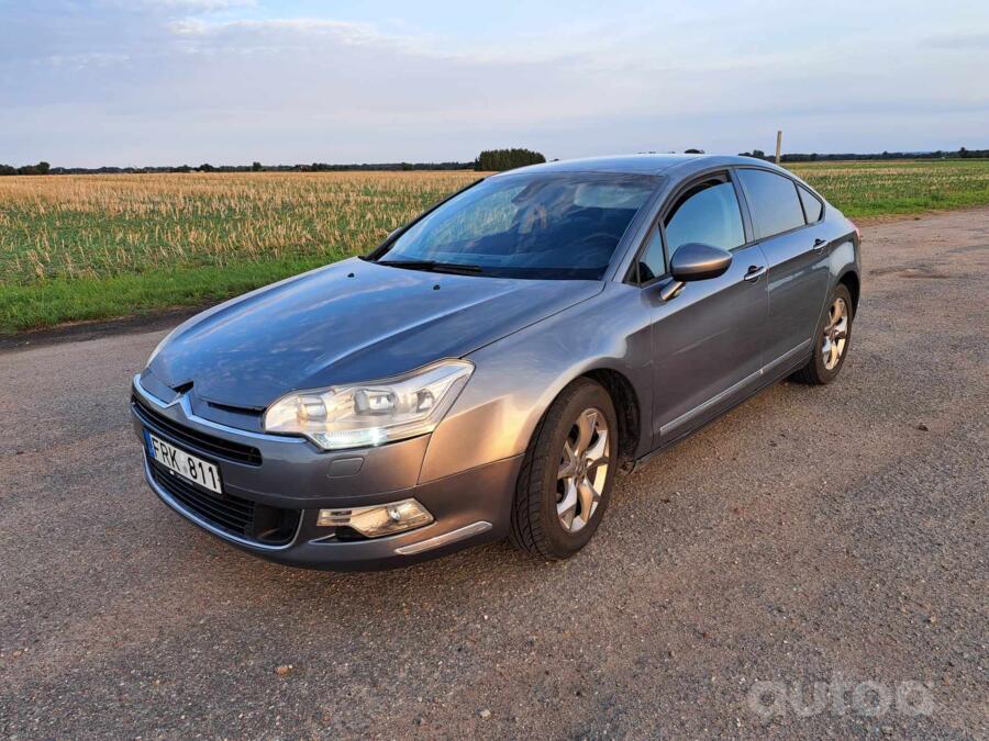 Citroen C5 2 generation Sedan