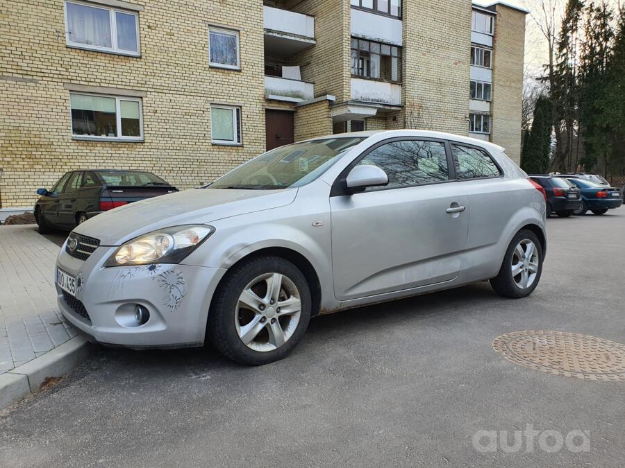Kia Cee'd 1 generation Pro_cee'd hatchback 3-doors