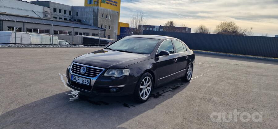 Volkswagen Passat B6 Sedan 4-doors