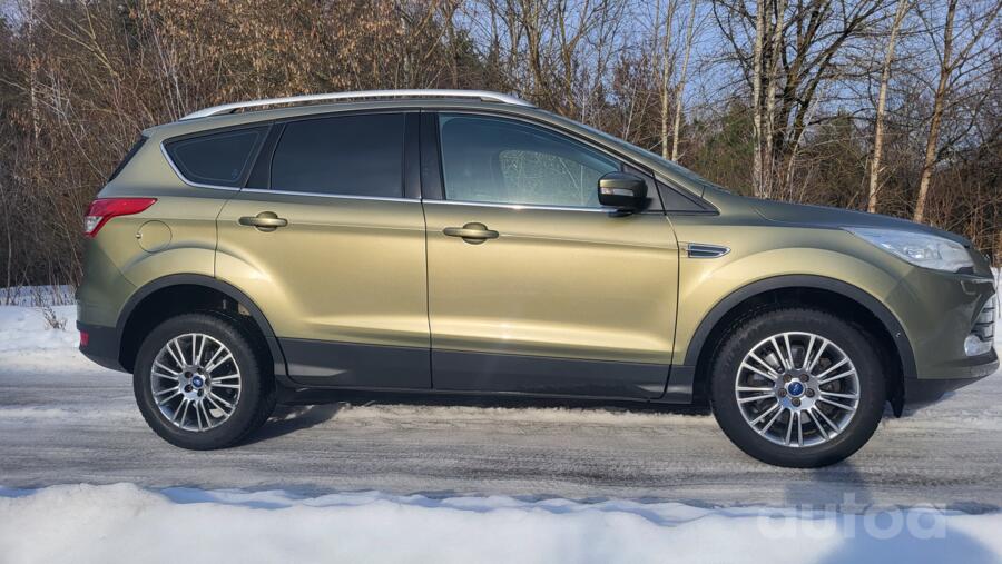 Ford Kuga 2 generation Crossover