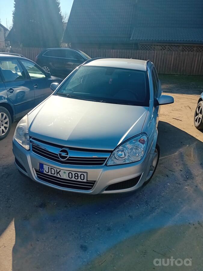 Opel Astra H [restyling]