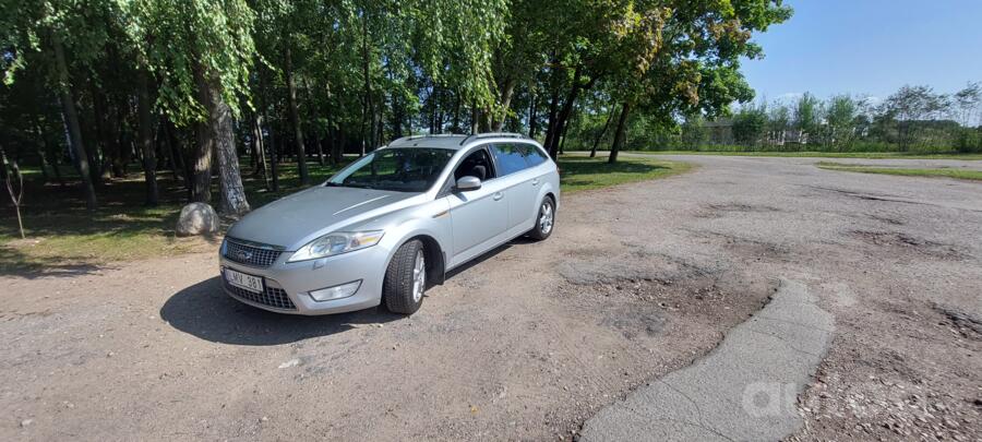 Ford Mondeo 4 generation wagon