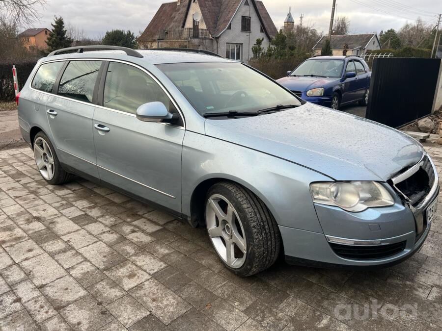 Volkswagen Passat B6 wagon 5-doors