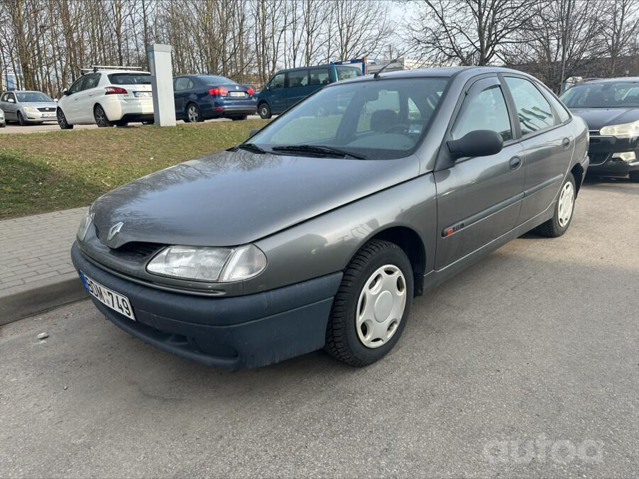 Renault Laguna 1 generation [restyling] Liftback